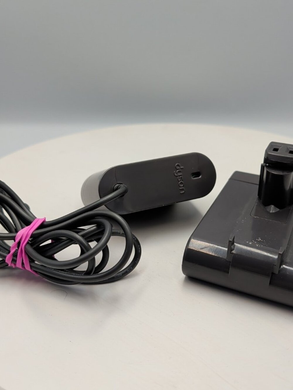 Dyson Li ion Battery 4Ah 22.2V For Type A DC31 DC34 DC35 Animal W Power Cable